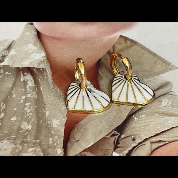 New heart earrings,white heart earrings,hoops - Picture 7 of 8